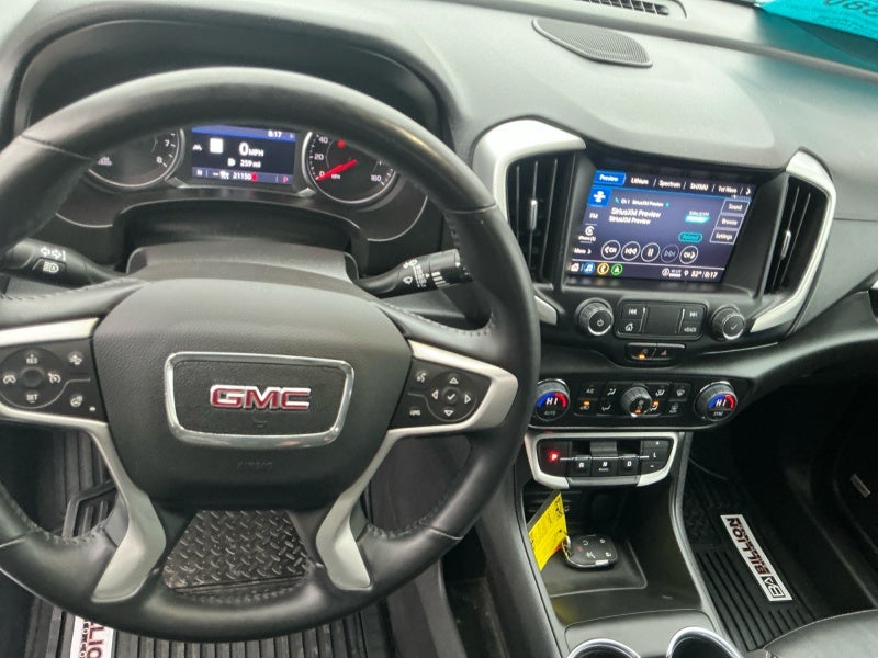 2022 GMC Terrain SLT