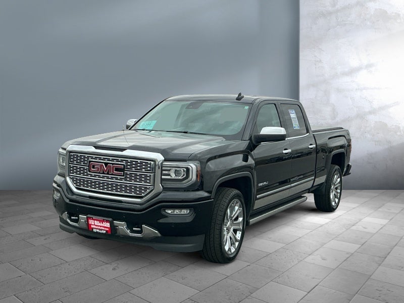 2018 GMC Sierra 4WD Crew Cab Standard Box's photo