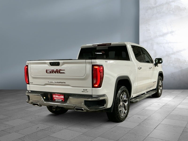 2022 GMC Sierra 1500 SLT