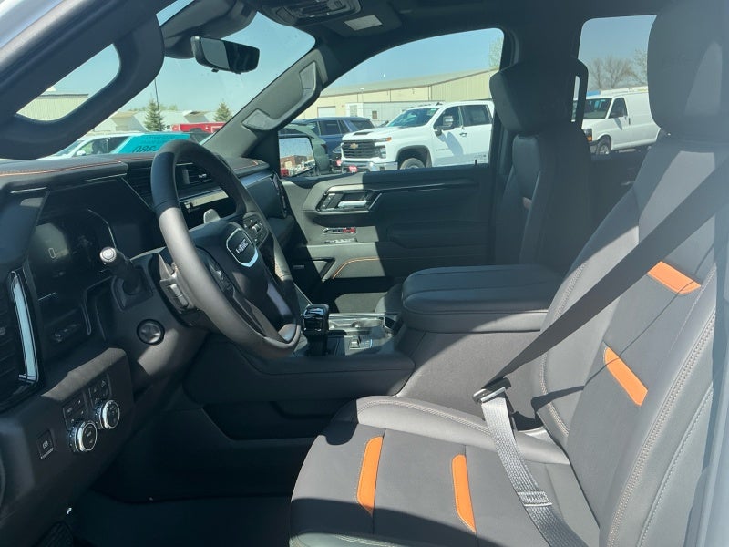 2026 GMC Sierra 1500 AT4 - Photo 10
