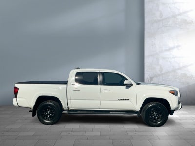2022 Toyota Tacoma 4WD SR