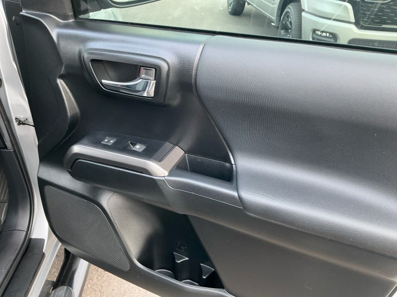 2021 Toyota Tacoma 4WD SR