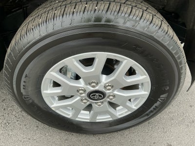 2024 Toyota Tacoma 4WD SR5
