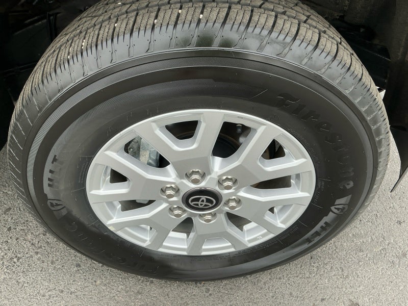 2024 Toyota Tacoma 4WD SR5