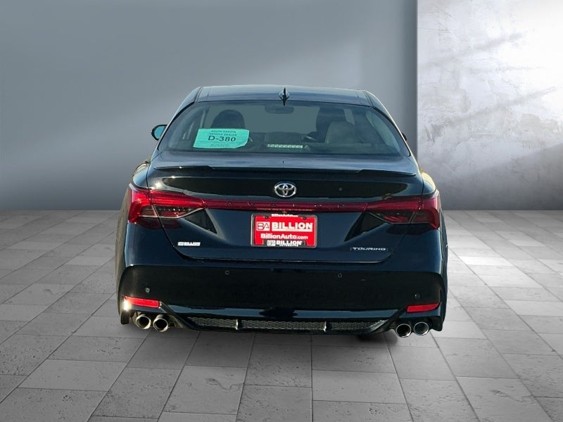 2022 Toyota Avalon Touring
