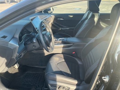 2022 Toyota Avalon Touring