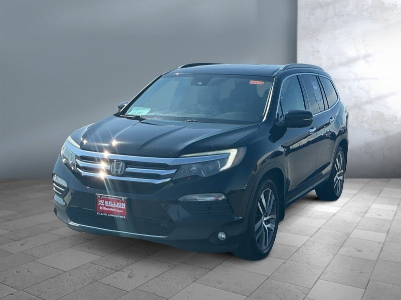 2017 Honda Pilot 4WD Touring's photo