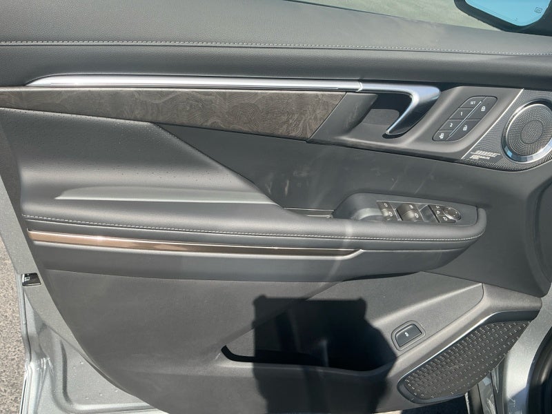 2026 Buick Enclave Avenir - Photo 16