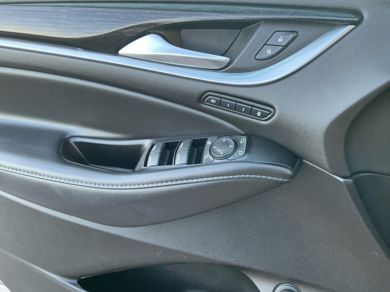 2020 Buick Enclave Avenir