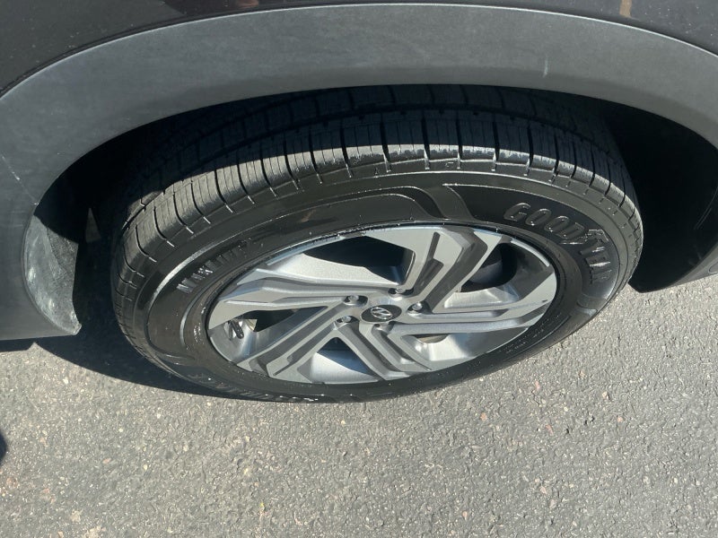 2023 Hyundai Santa Fe SE