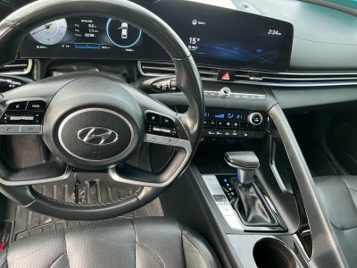 2022 Hyundai Elantra Limited