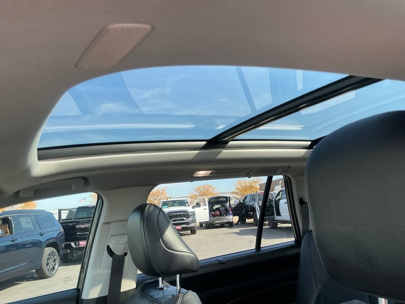 2026 Toyota Grand Highlander LE