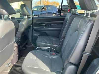 2026 Toyota Grand Highlander LE