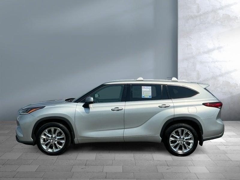 2022 Toyota Highlander Limited