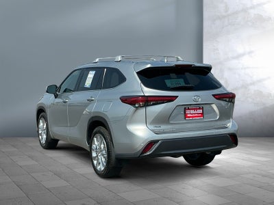 2022 Toyota Highlander Limited