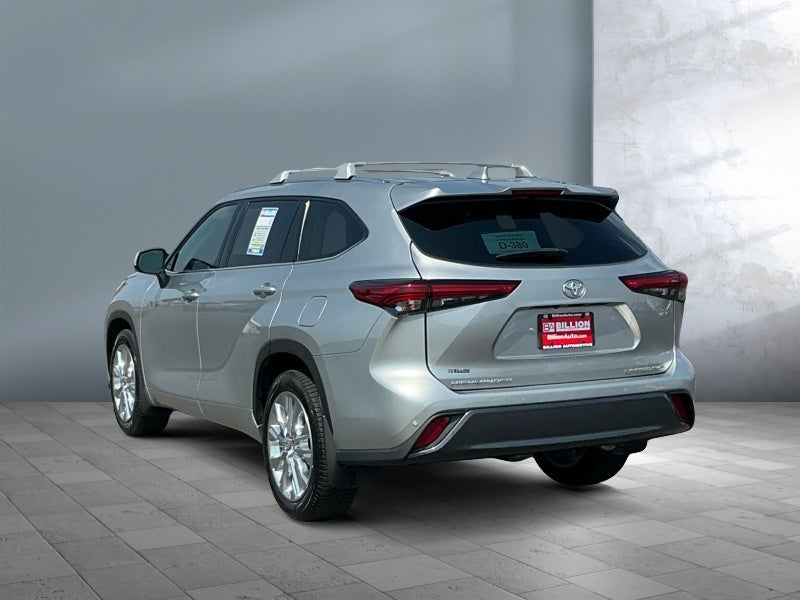 2022 Toyota Highlander Limited
