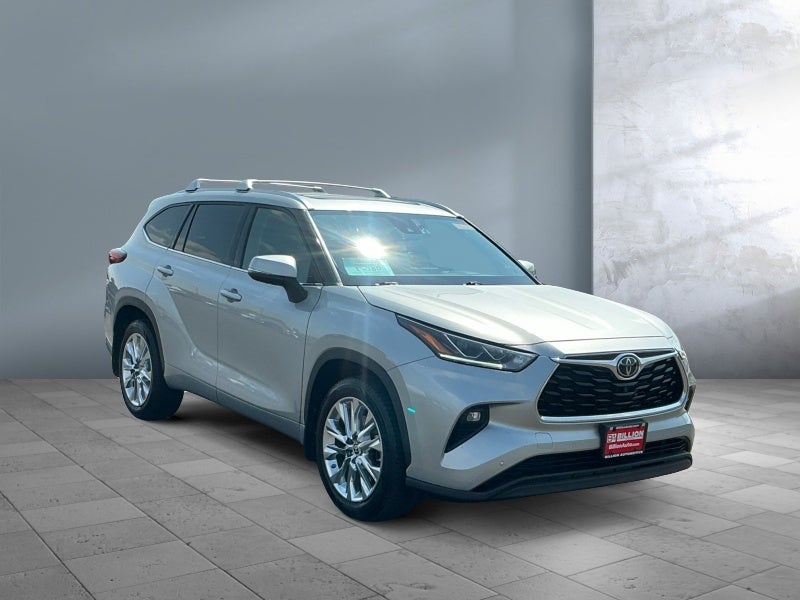 2022 Toyota Highlander Limited