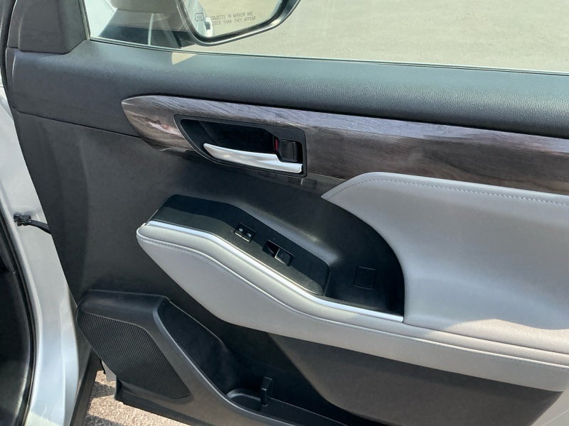 2020 Toyota Highlander Limited