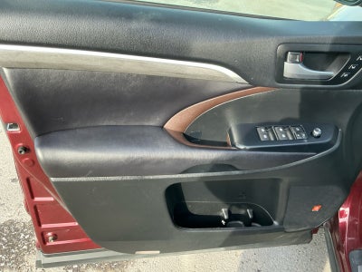 2017 Toyota Highlander Limited