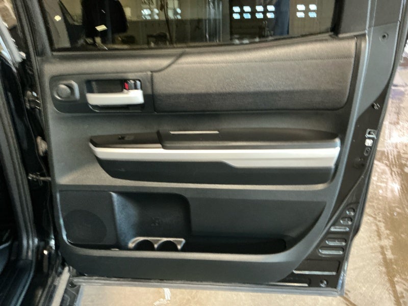 2016 Toyota Tundra 4WD Truck SR5