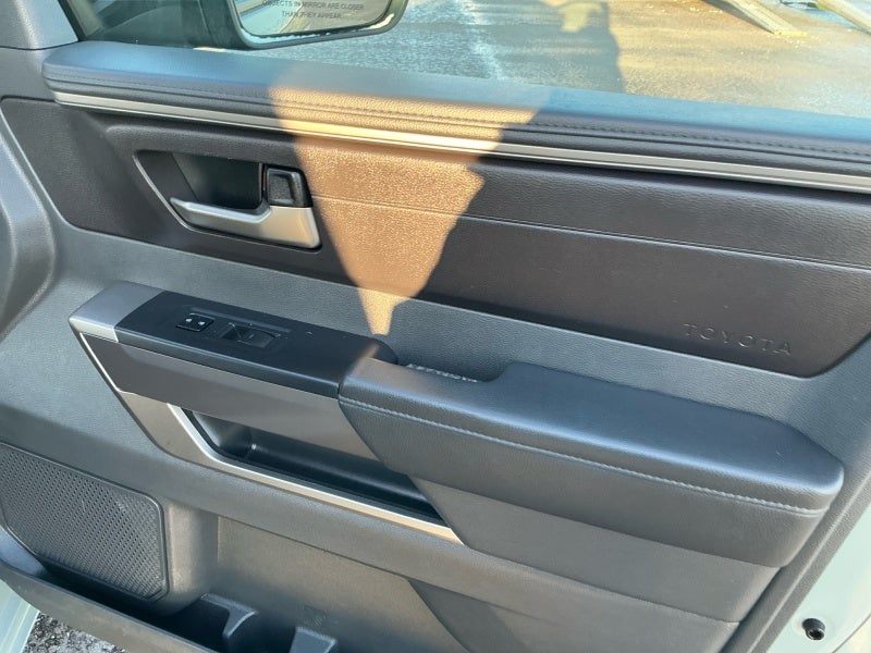 2024 Toyota Tundra 4WD SR5