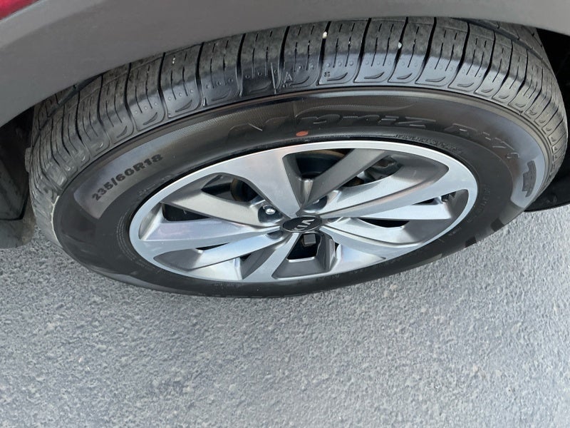 2019 Kia Sorento EX V6