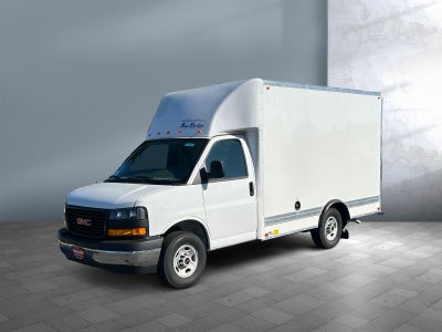 2025 GMC Savana Cutaway 3500 1WT