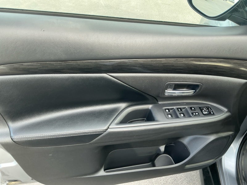 2017 Mitsubishi Outlander SE