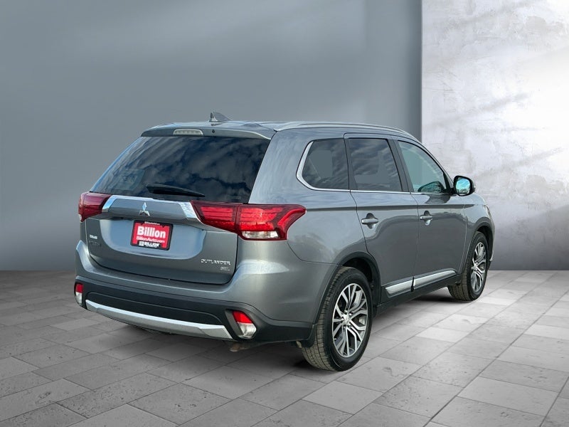 2017 Mitsubishi Outlander SE