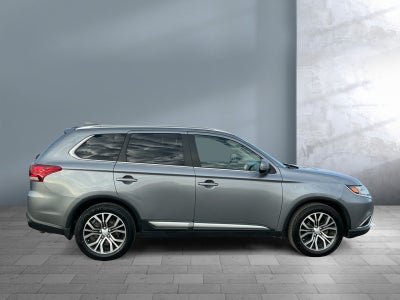 2017 Mitsubishi Outlander SE