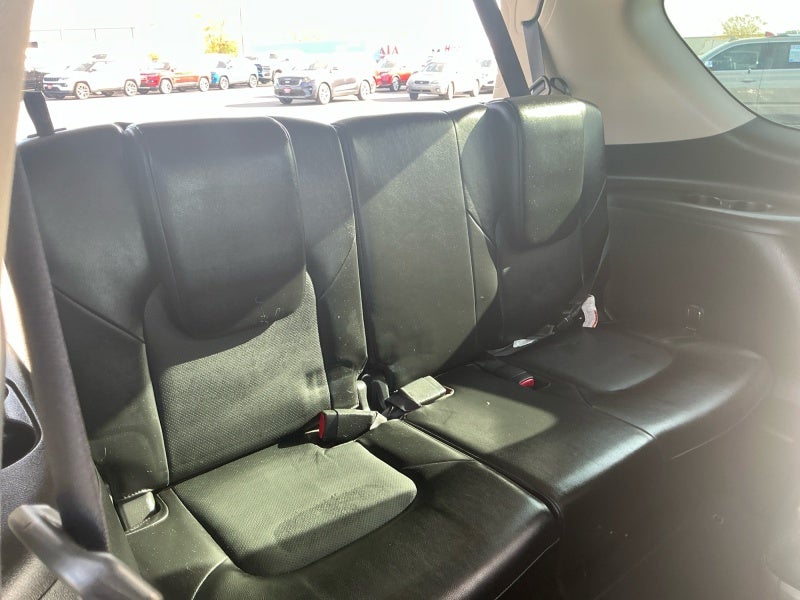 2022 Nissan Armada SL