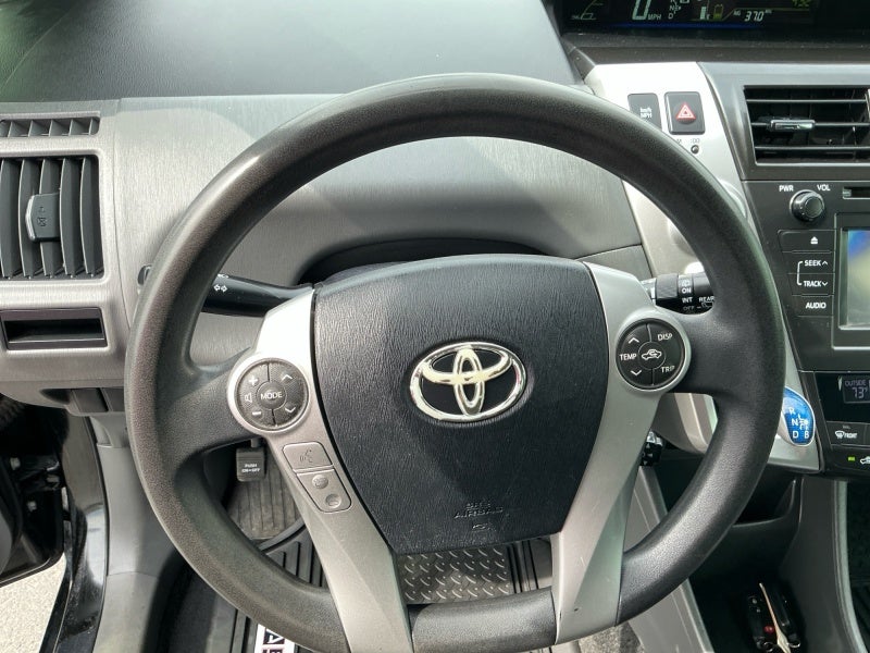 2012 Toyota Prius v Two
