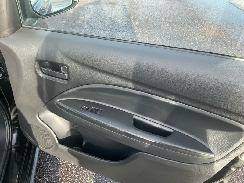 2019 Mitsubishi Mirage ES