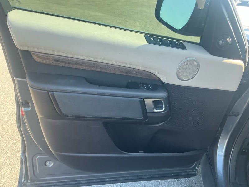 2017 Land Rover Discovery HSE